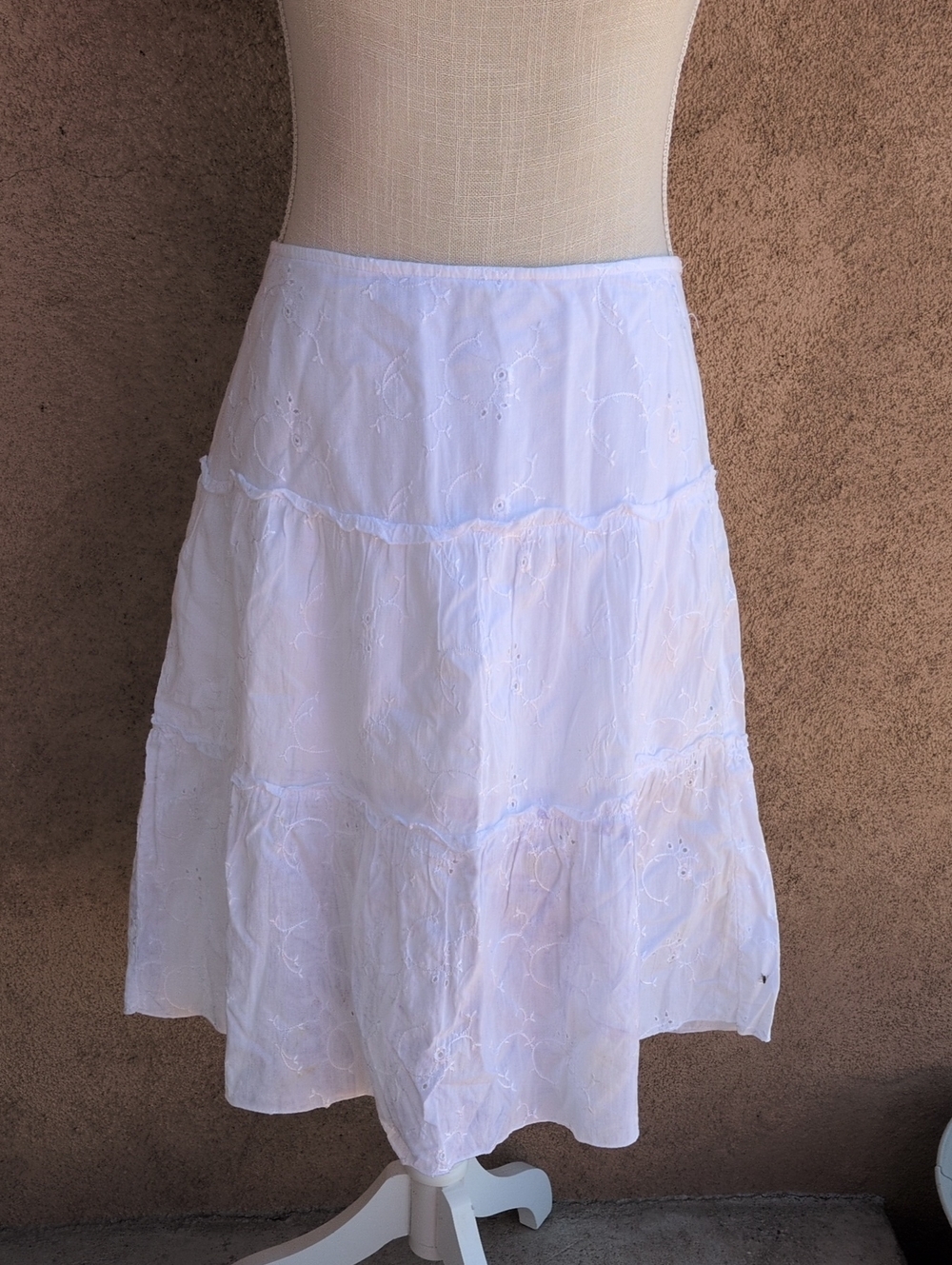 Mossimo Eyelet Floral Embroidered Midi 100% Cotton Skirt Cottagecore Feminine